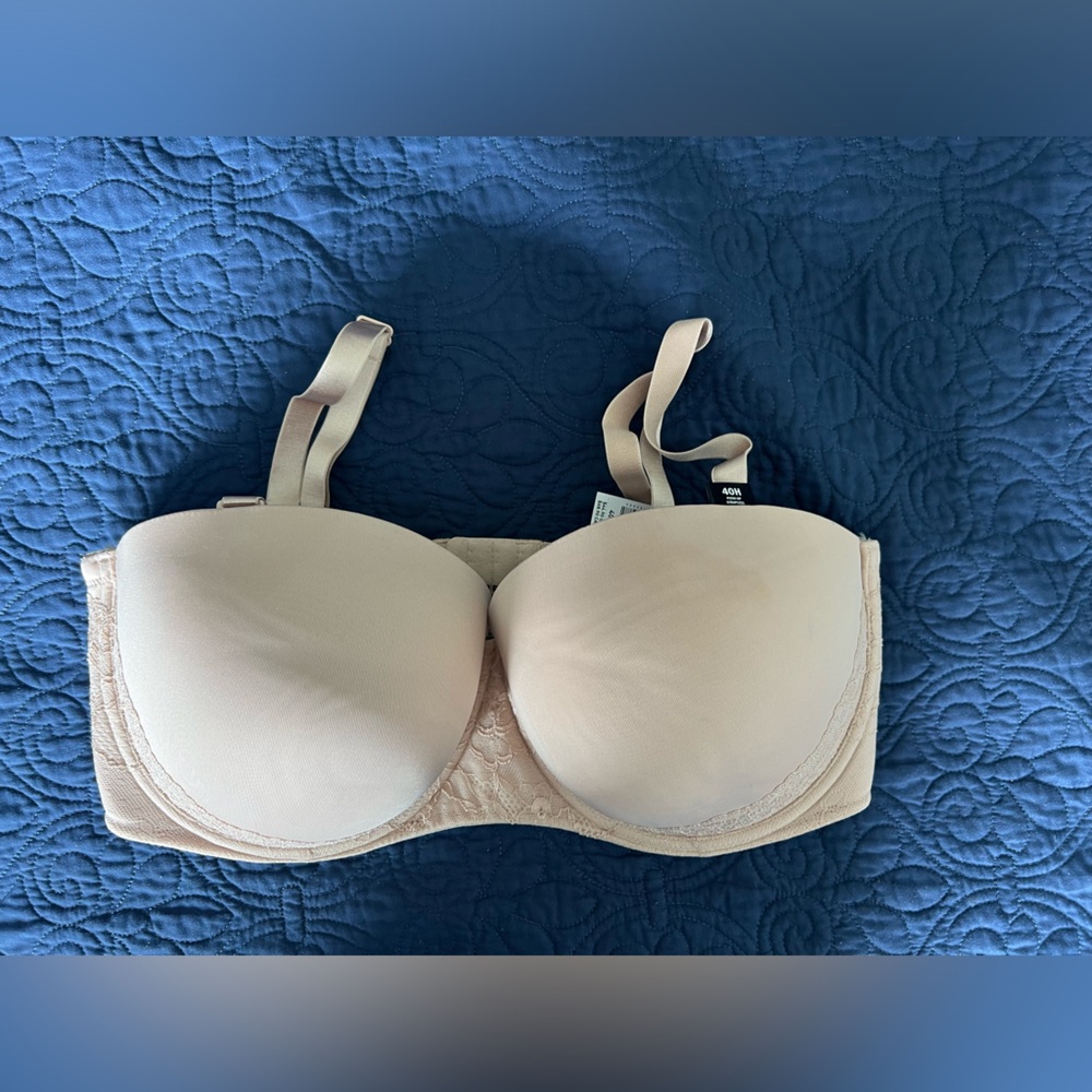 NWT 44H nude push up strapless bra.